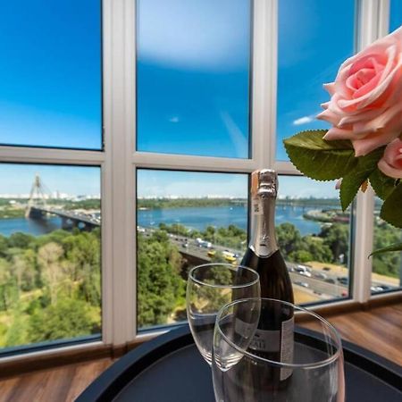 Apartments With Crazy Panoramic View Of The Dniepr Kiev Buitenkant foto