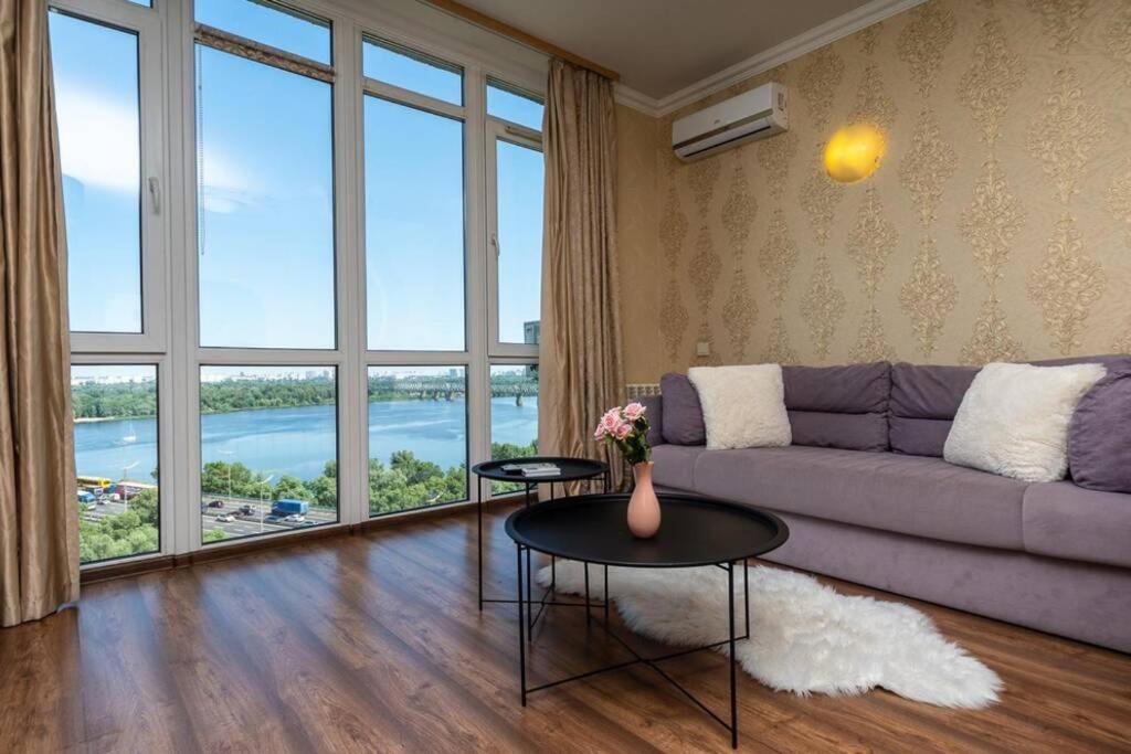 Apartments With Crazy Panoramic View Of The Dniepr Kiev Buitenkant foto