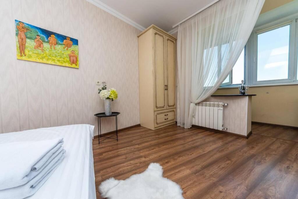 Apartments With Crazy Panoramic View Of The Dniepr Kiev Buitenkant foto